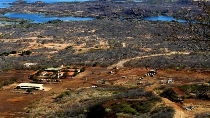 O governo do Rio Grande do Norte aprovou a licença ambiental necessária para a MHAG Mineração realizar a exploração mineral do ferro na região de Jucurutu, interior do estado