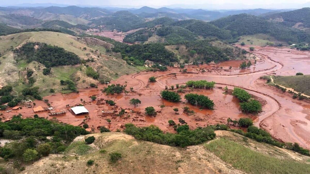 A gigante no ramo da mineração, Vale, irá pagar uma indenização de R$ 236,7 milhões durante os próximos anos em razão do descumprimento dos prazos de descaracterização das barragens localizadas em Minas Gerais